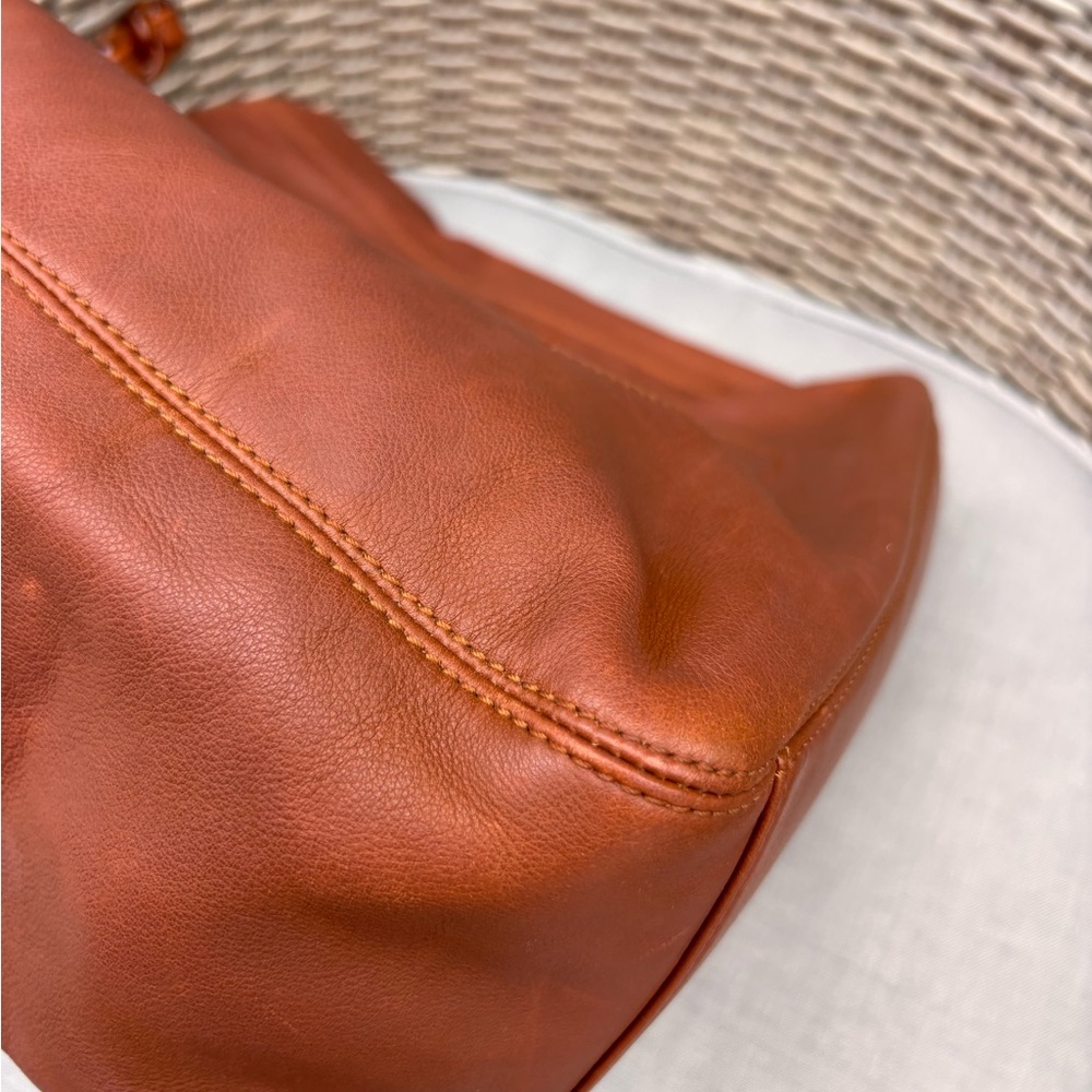 Authentic CHANEL brown leather CC tote tortoise handles - Picture 8 of 16